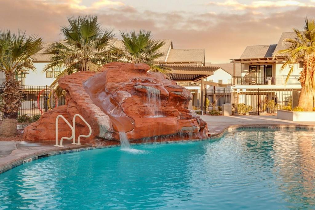 Red Mountain Retreat At Ocotillo Springs Resort 43 Brand New Home, Private Pool, & Hot Tub Santa Clara Экстерьер фото